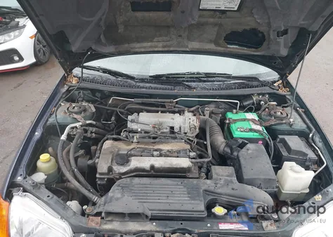 2000 Mazda Protege Dx/Lx z USA, uszkodzony, nr VIN JM1BJ2221Y0304773